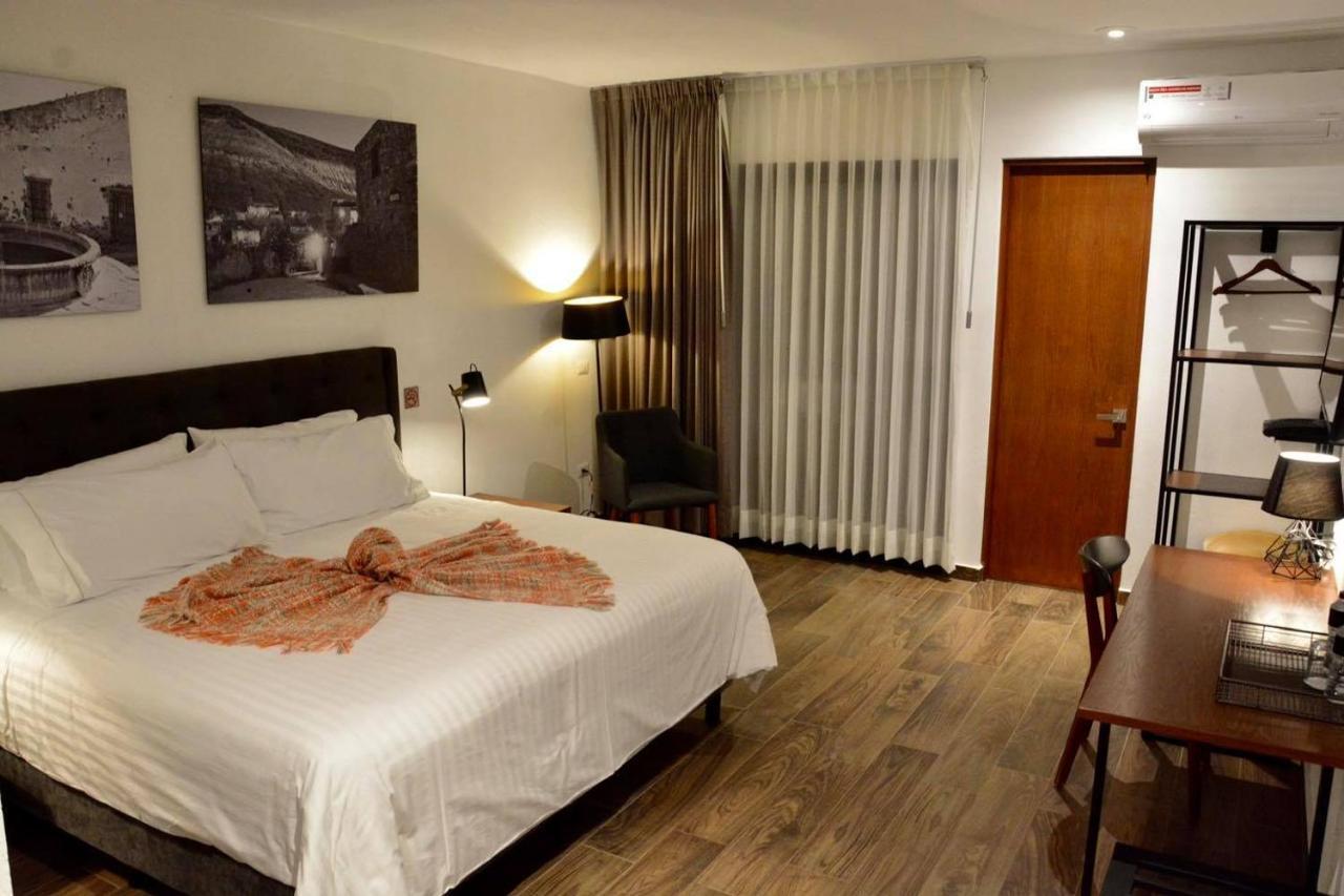 Hotel Mina Real Cedral Bagian luar foto