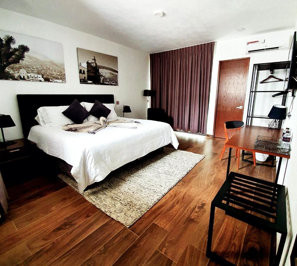 Hotel Mina Real Cedral Bagian luar foto