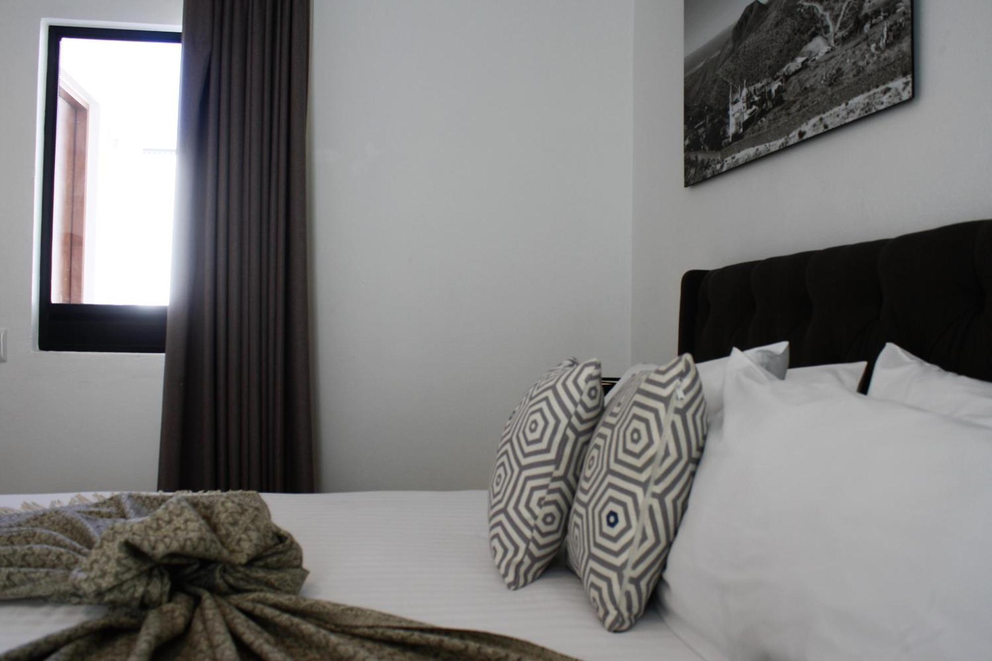 Hotel Mina Real Cedral Bagian luar foto