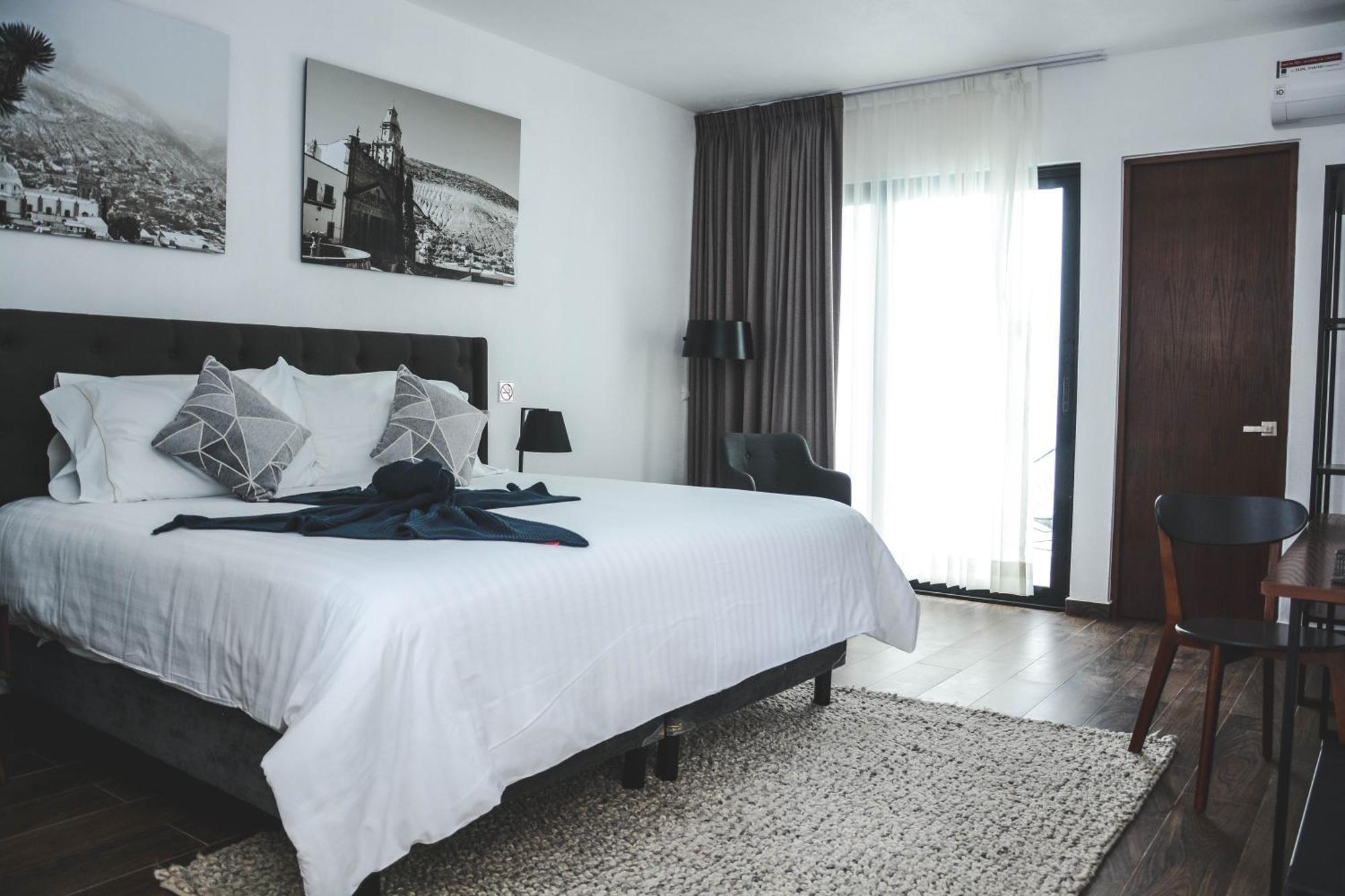 Hotel Mina Real Cedral Bagian luar foto