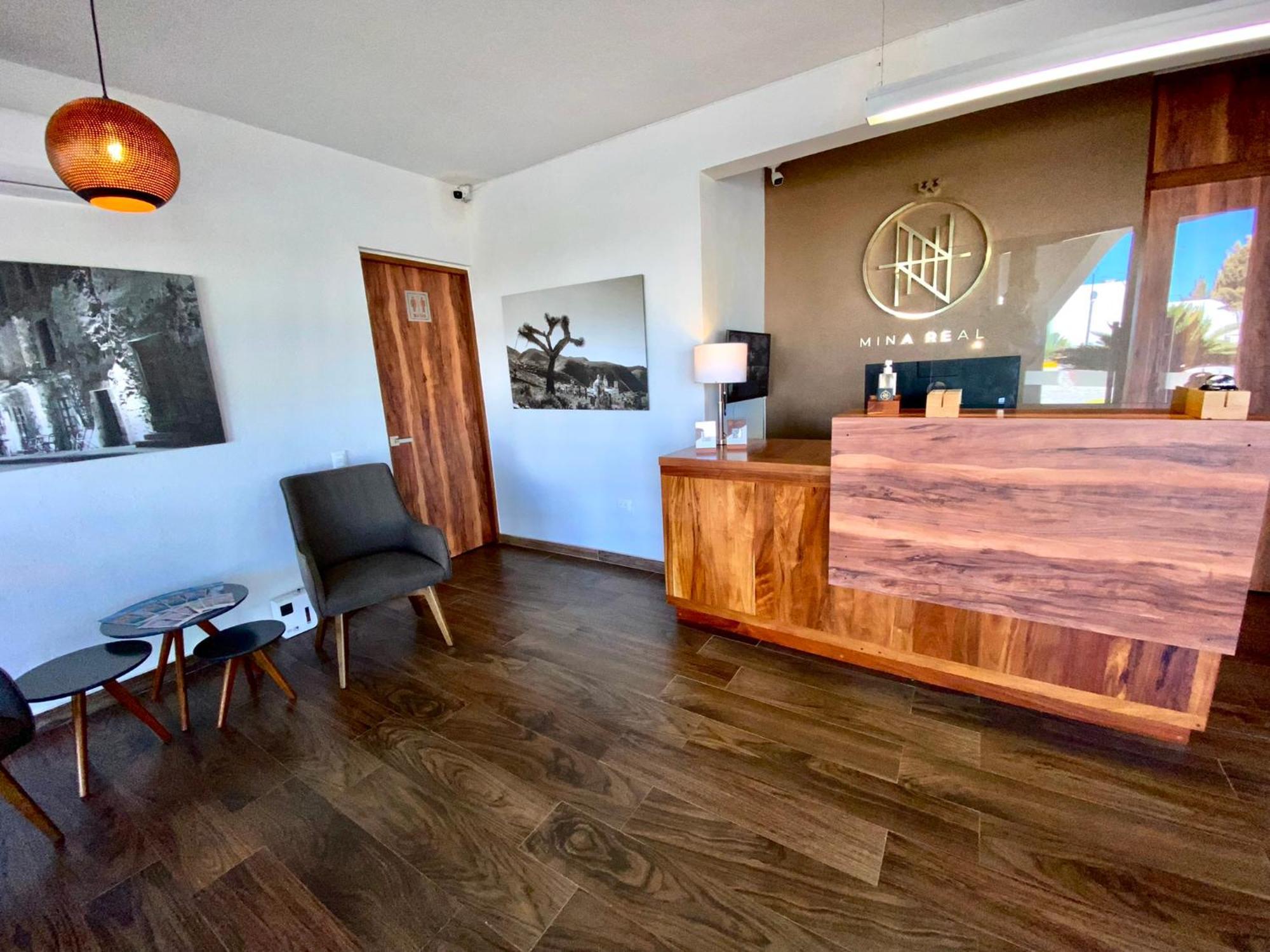 Hotel Mina Real Cedral Bagian luar foto