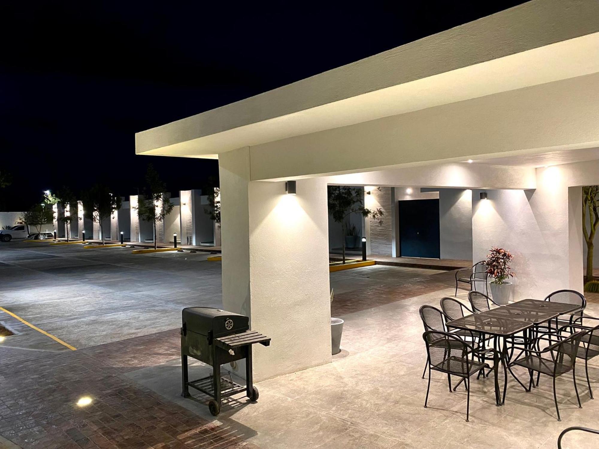 Hotel Mina Real Cedral Bagian luar foto