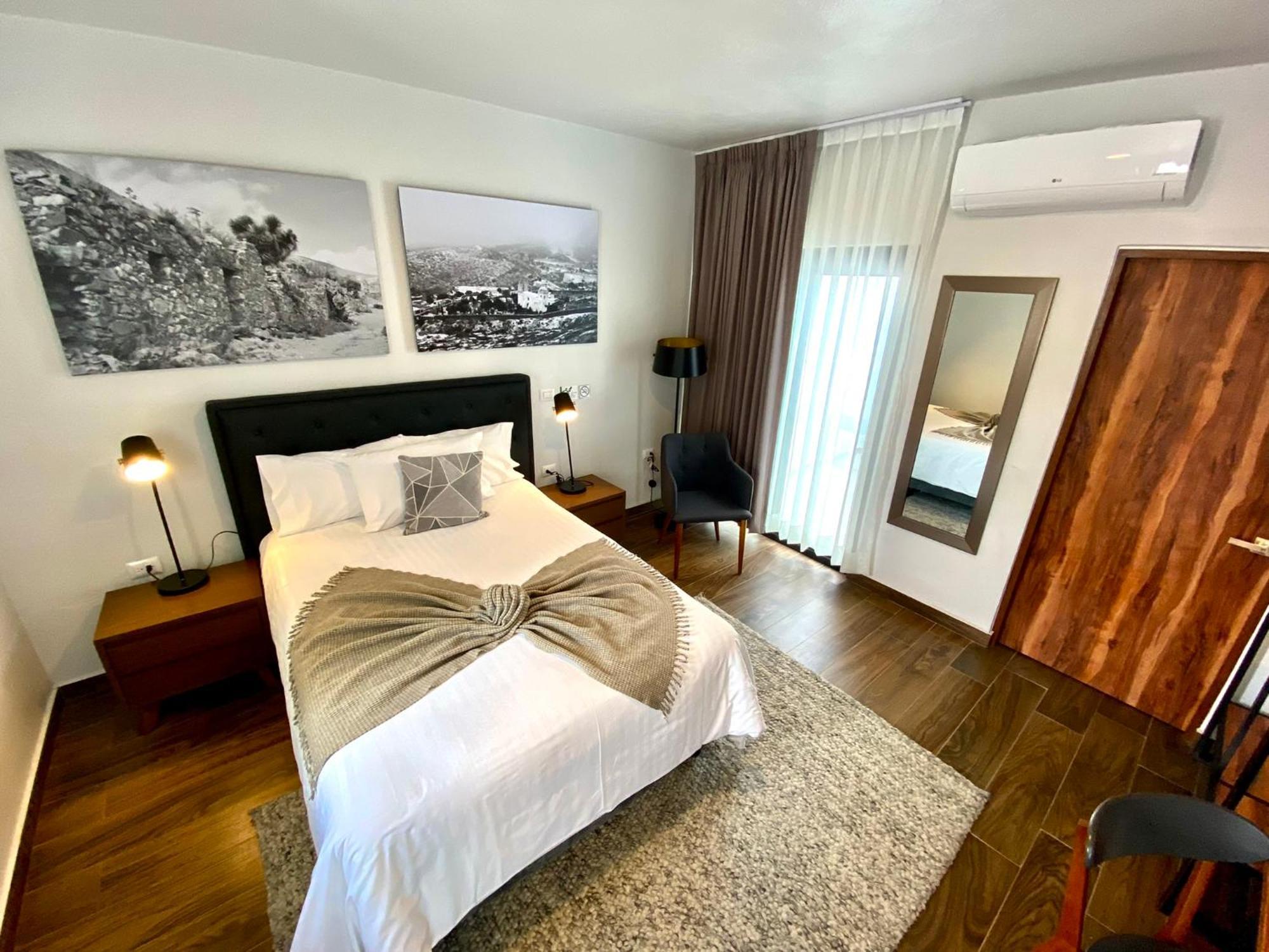 Hotel Mina Real Cedral Bagian luar foto