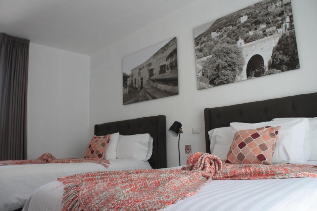 Hotel Mina Real Cedral Bagian luar foto