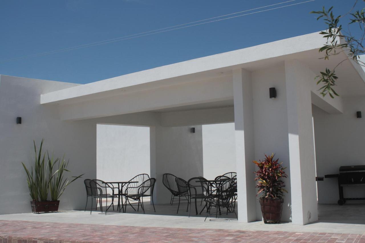 Hotel Mina Real Cedral Bagian luar foto