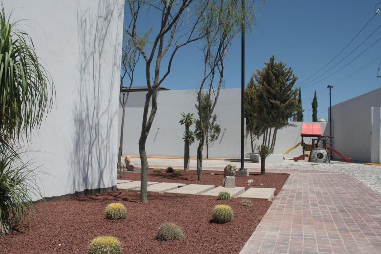 Hotel Mina Real Cedral Bagian luar foto