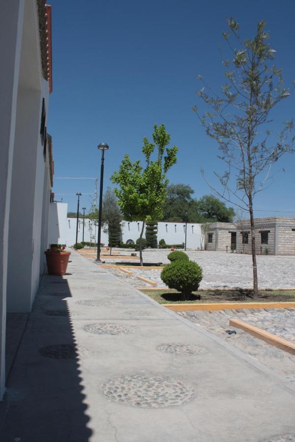 Hotel Mina Real Cedral Bagian luar foto