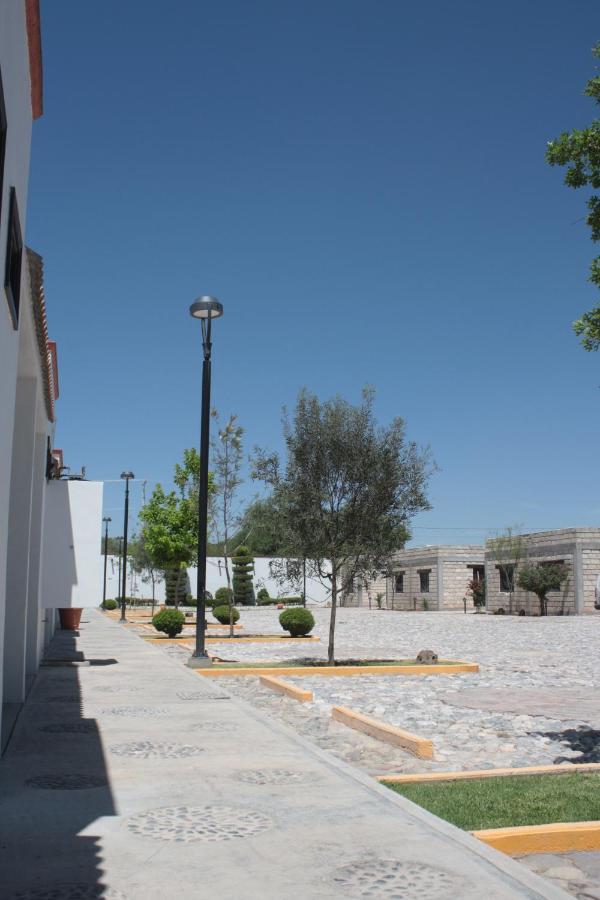 Hotel Mina Real Cedral Bagian luar foto
