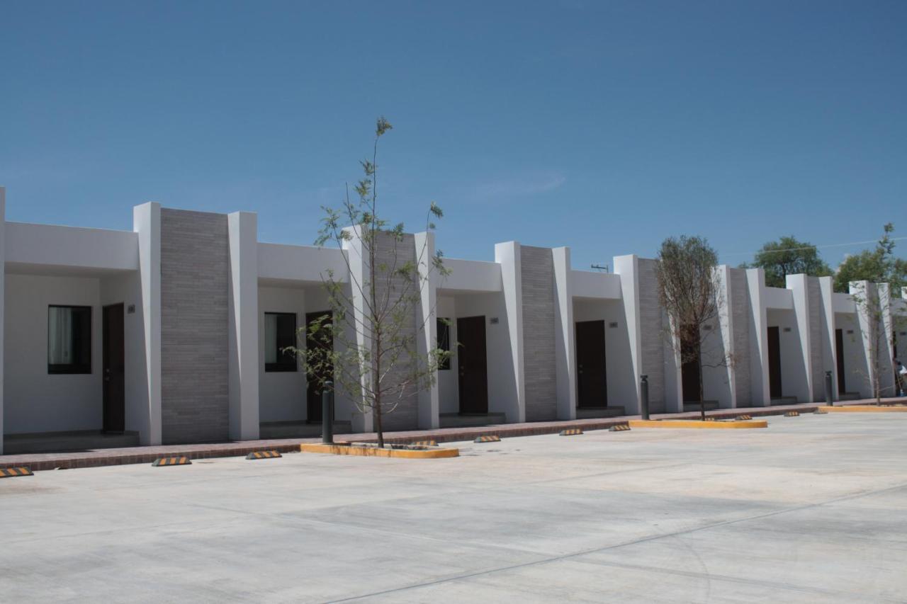 Hotel Mina Real Cedral Bagian luar foto