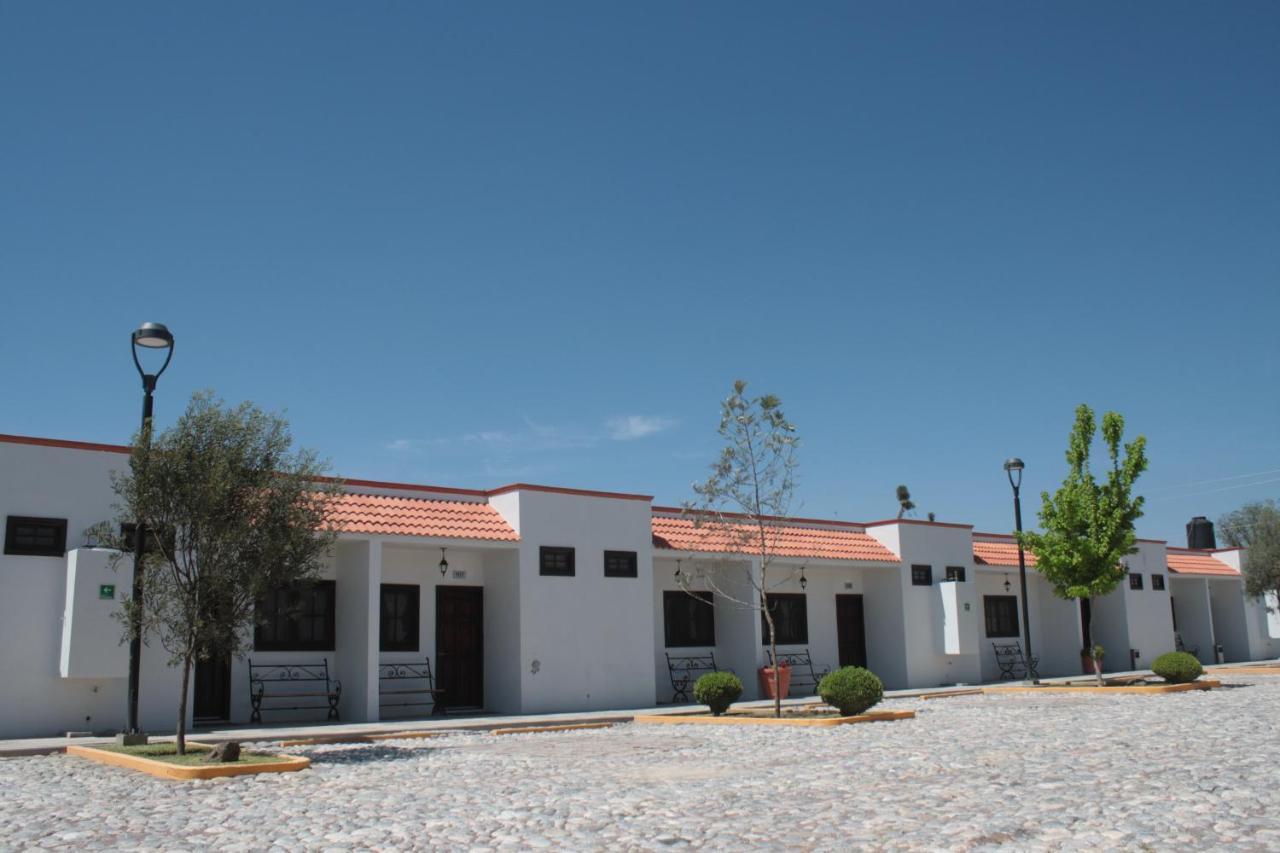 Hotel Mina Real Cedral Bagian luar foto